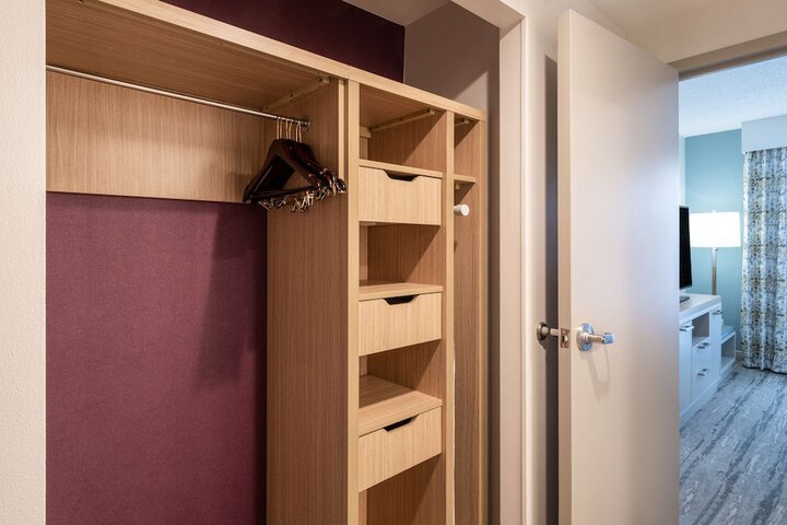 Room 36 of 63