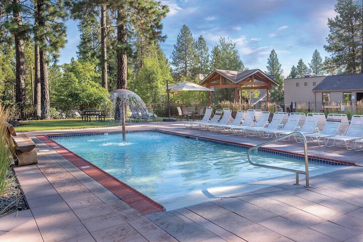 Pool 19 of 110