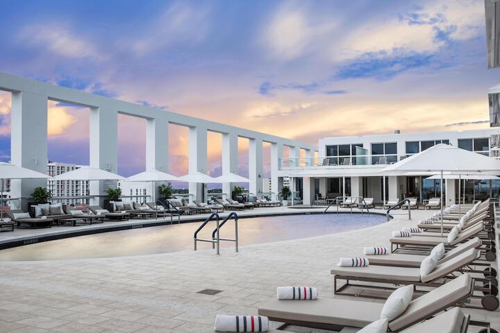 Conrad Fort Lauderdale Beach
