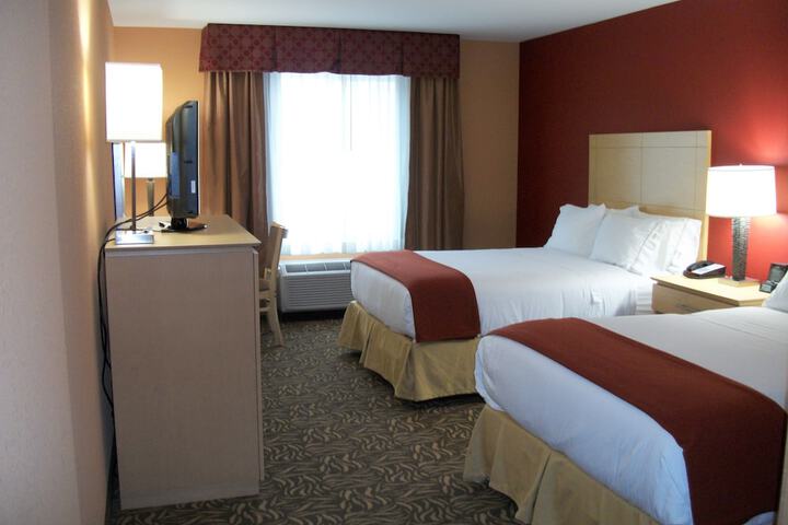 Room 11 of 21