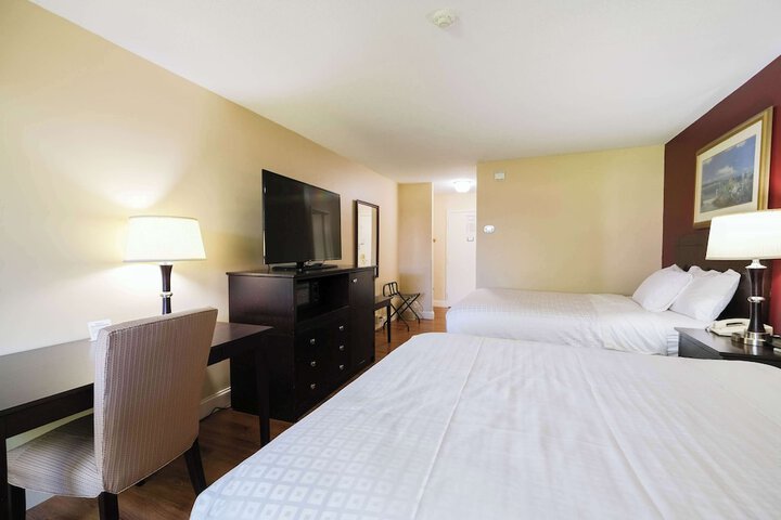 Room 48 of 113
