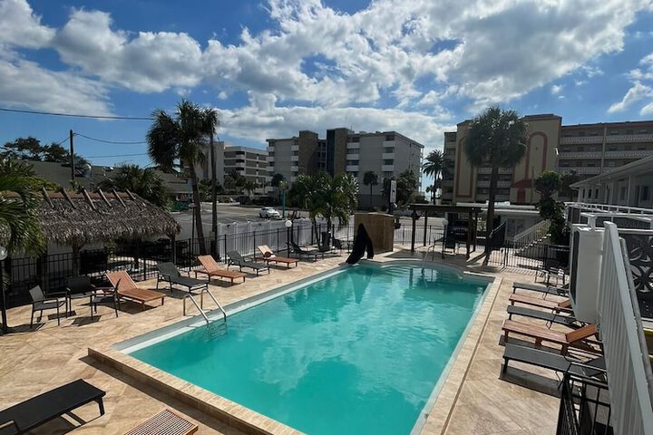 Holiday Isles Resort