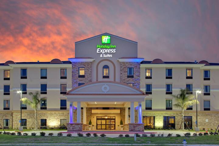 Hotel 3 of 38
