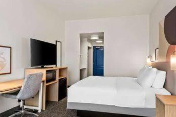 Spark by Hilton Grain Valley Kansas City