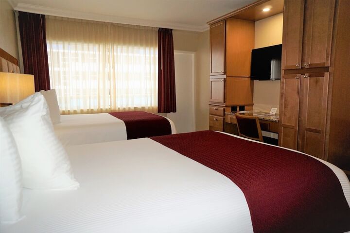 Room 38 of 73