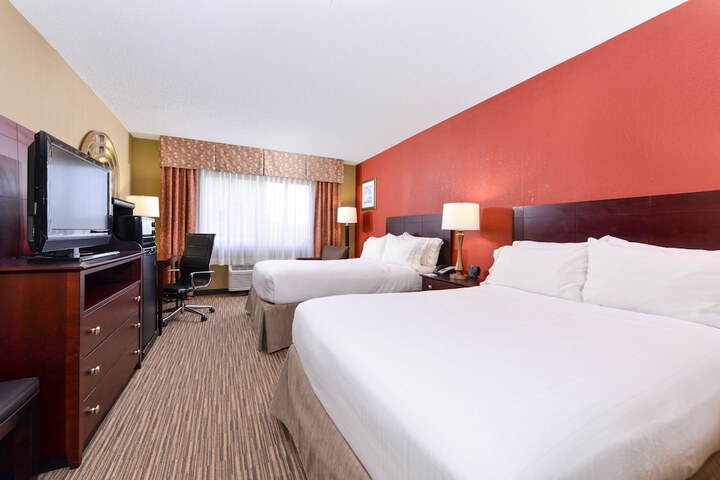 Room 42 of 60