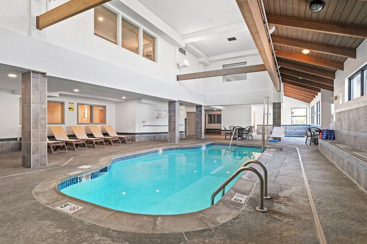 Pool 9 of 63