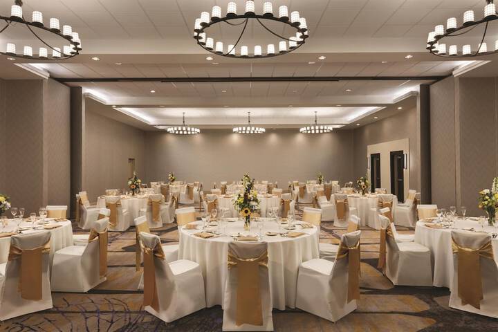 Hilton Scottsdale Resort & Villas