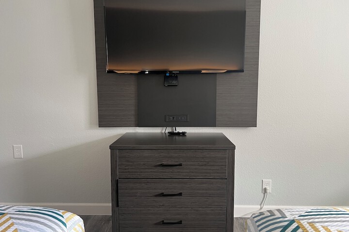 Room 42 of 56
