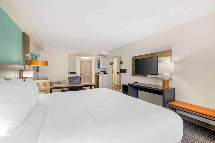 Comfort Suites Valdosta Mall Area