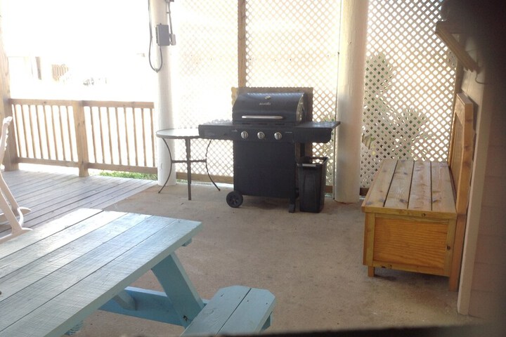 Property Grounds 44 of 46