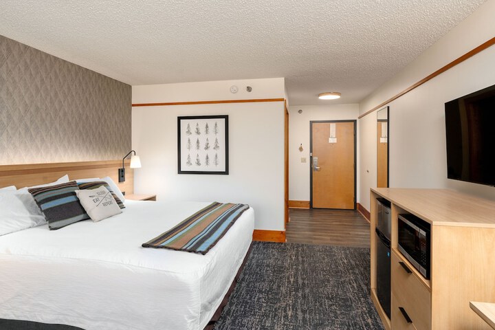 Room 72 of 127