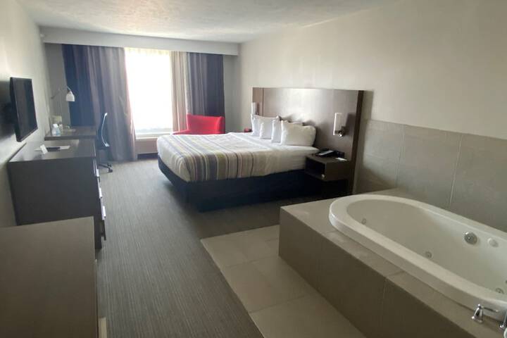 Country Inn & Suites by Radisson Council Bluffs, IA