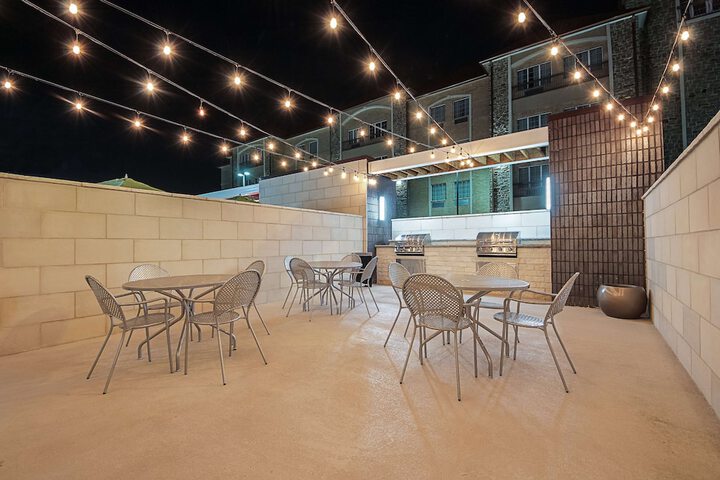 Terrace/Patio 41 of 50