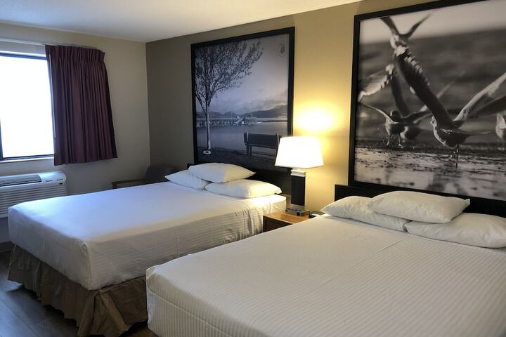 Room 17 of 35