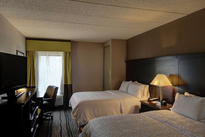Room 14 of 27