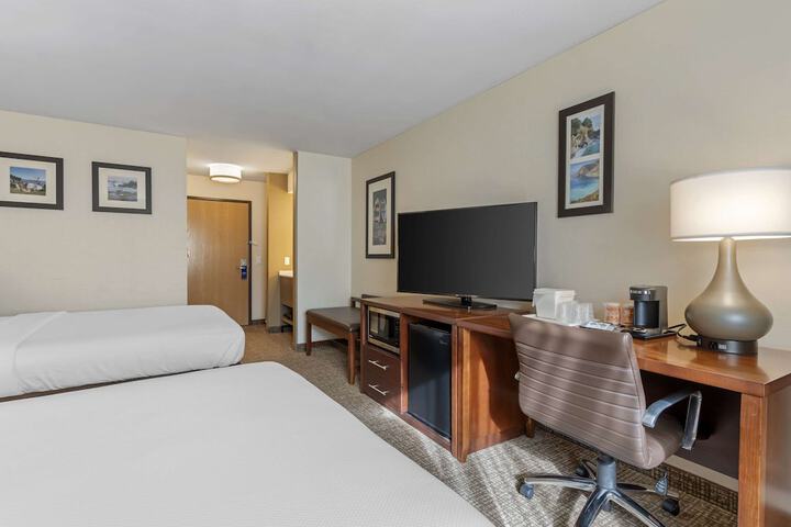 Room 21 of 36