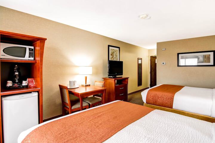 Room 19 of 33