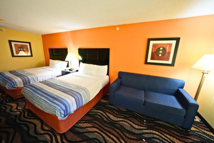 Rock Island Inn & Suites Streator IL