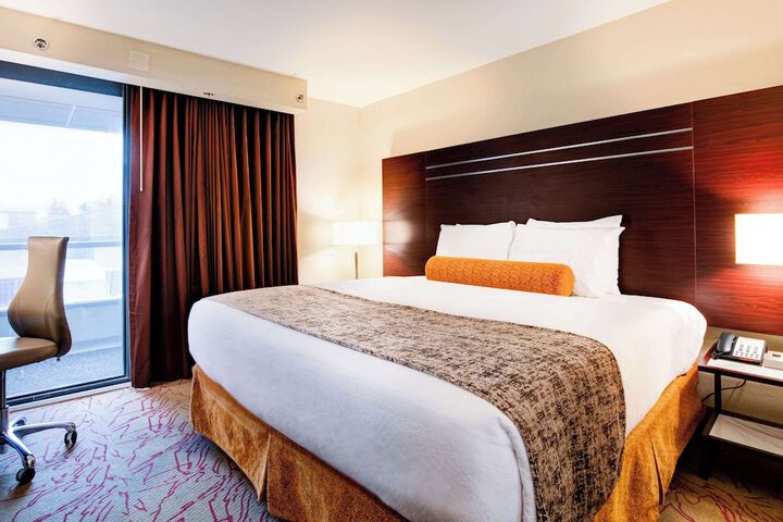 Room 21 of 43