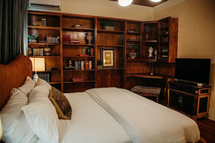 Room 59 of 82