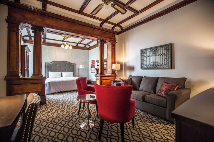 Idlewyld Inn & Spa