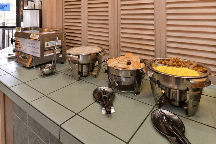 Breakfast/Coffee Service 49 of 57