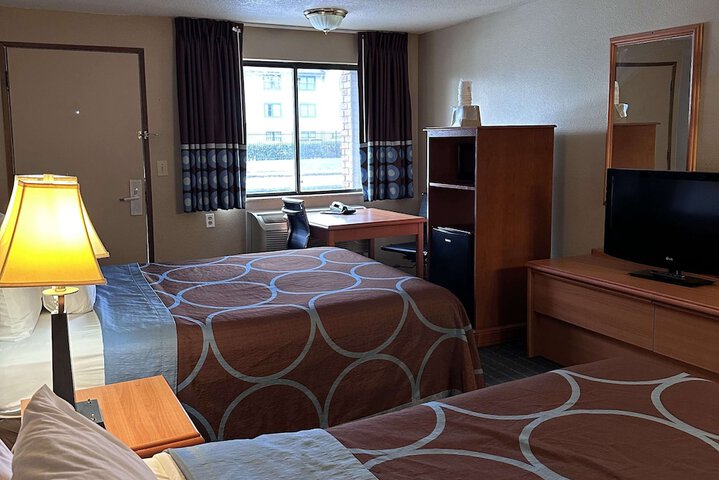 Room 35 of 50