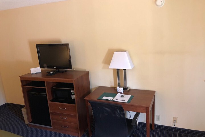 Room 18 of 55