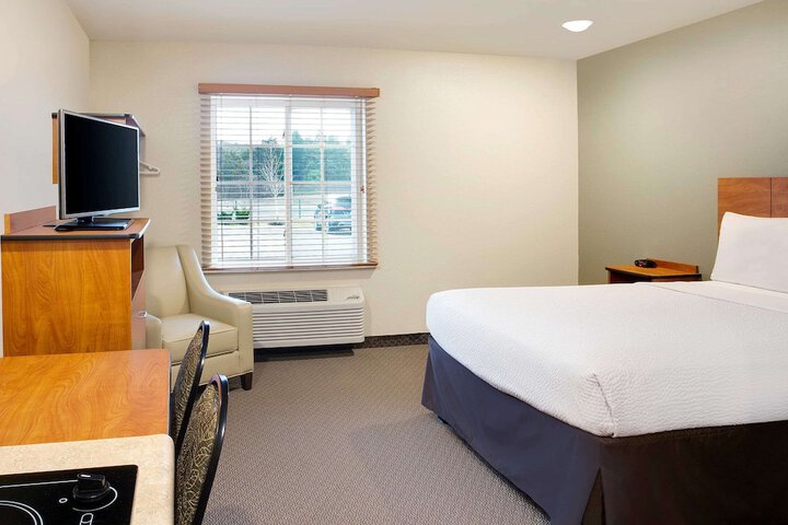 Room 26 of 26