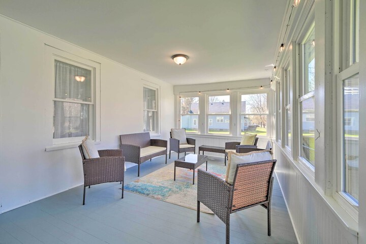 Walk to Beach! Sodus Point Escape w / Private Yard
