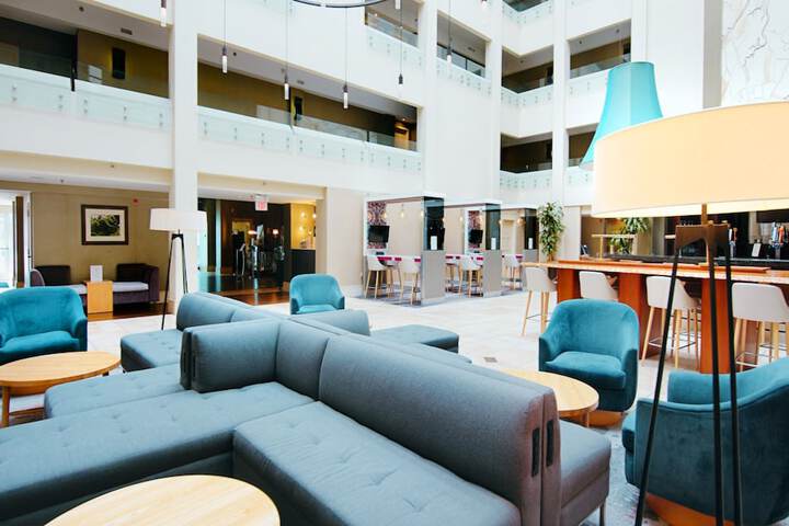 Hotel 19 of 104