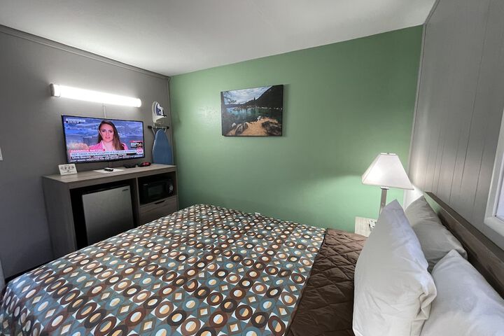 Room 43 of 84