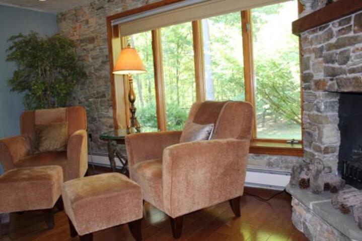 The Inn at White Oak