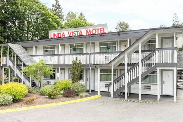 Hotel 2 of 14