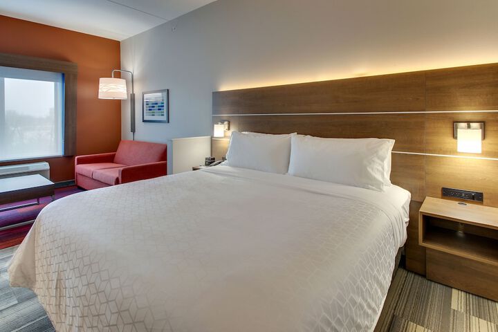 Room 40 of 67