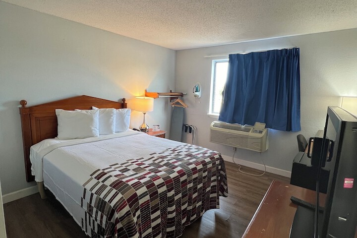 Room 38 of 50