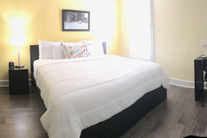 Room 15 of 30