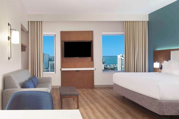 Embassy Suites by Hilton Sarasota FL