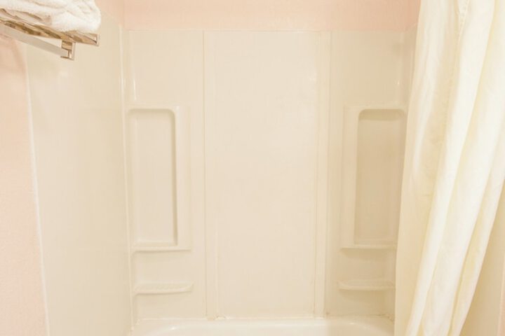 Room 11 of 50