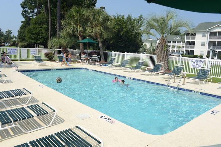 Pool 12 of 102