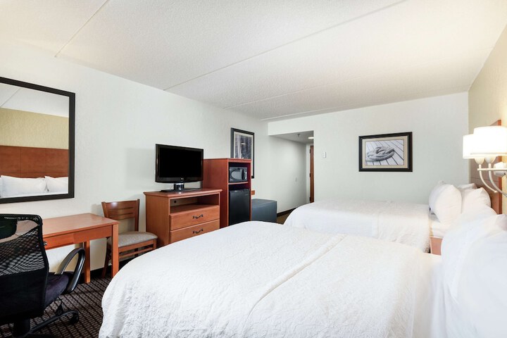 Room 9 of 26