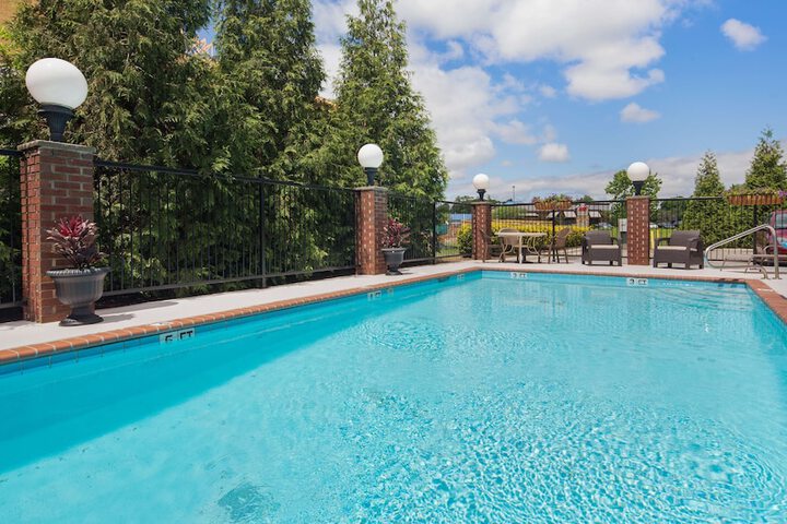Pool 2 of 17