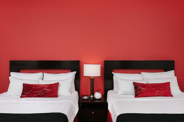 Room 19 of 32