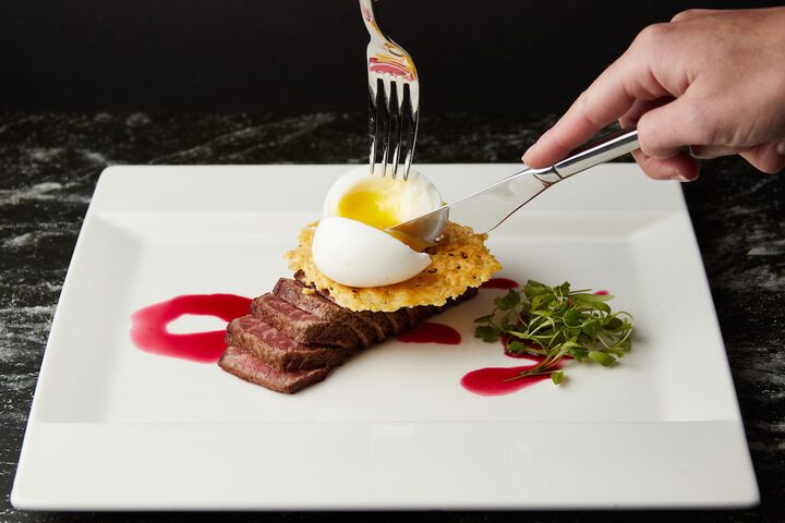 Dining 59 of 100