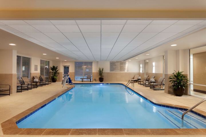 Pool 4 of 37