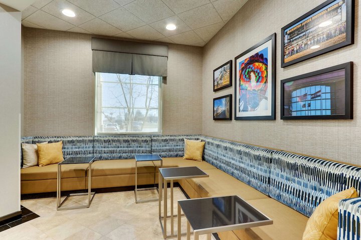 Hotel Interior 10 of 55