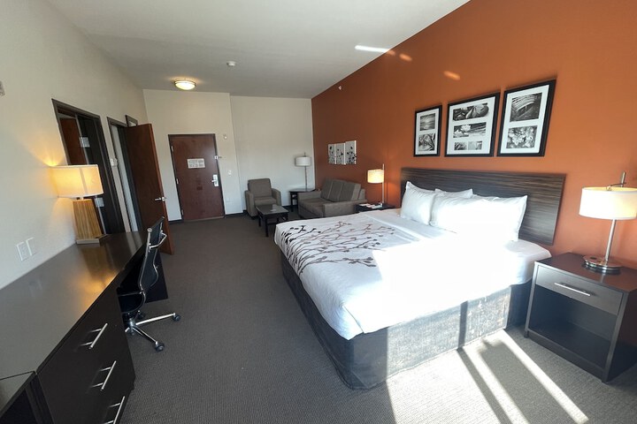 Room 25 of 50