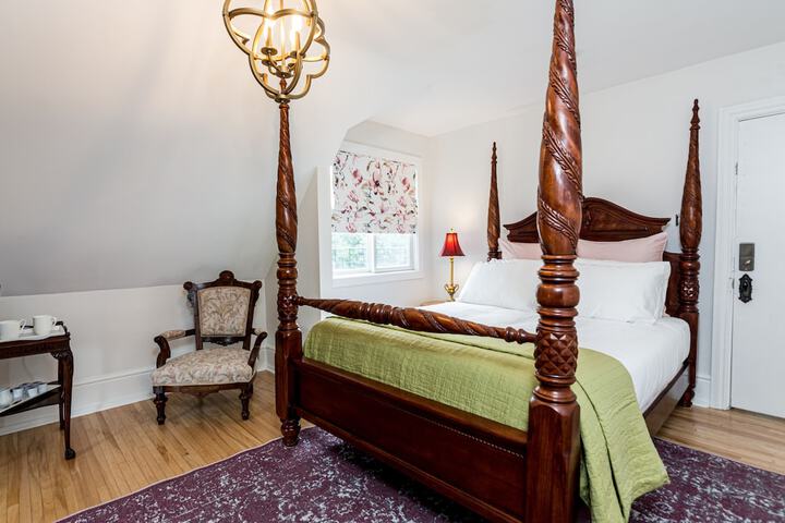 Room 20 of 46
