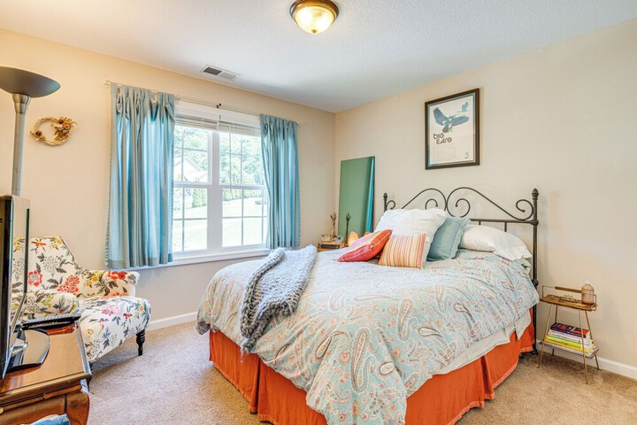 Candler Home w / Porch & Backyard: Near Asheville!